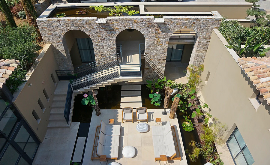 LE ST. TIL KAYA - Ravalement de façades dans le Golfe de Saint-Tropez - VAR 83