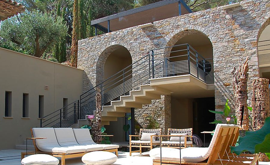 LE ST. TIL KAYA - Ravalement de façades dans le Golfe de Saint-Tropez - VAR 83